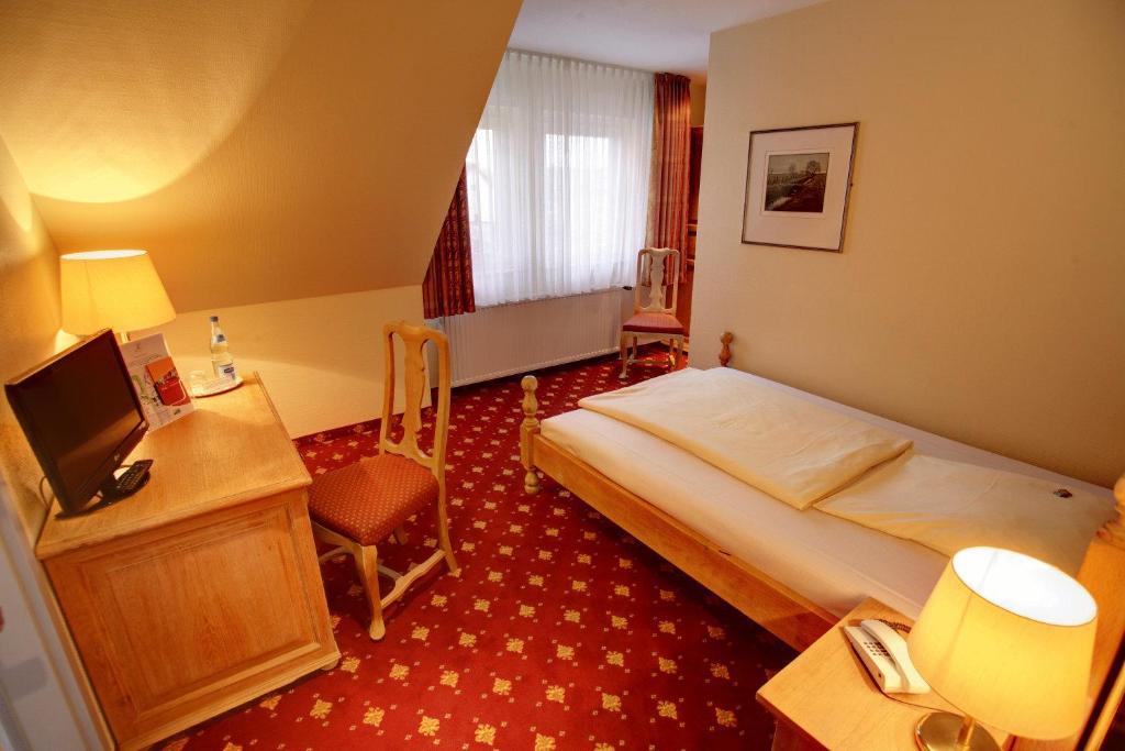 Hotel Kronprinz Garni Minden  Esterno foto